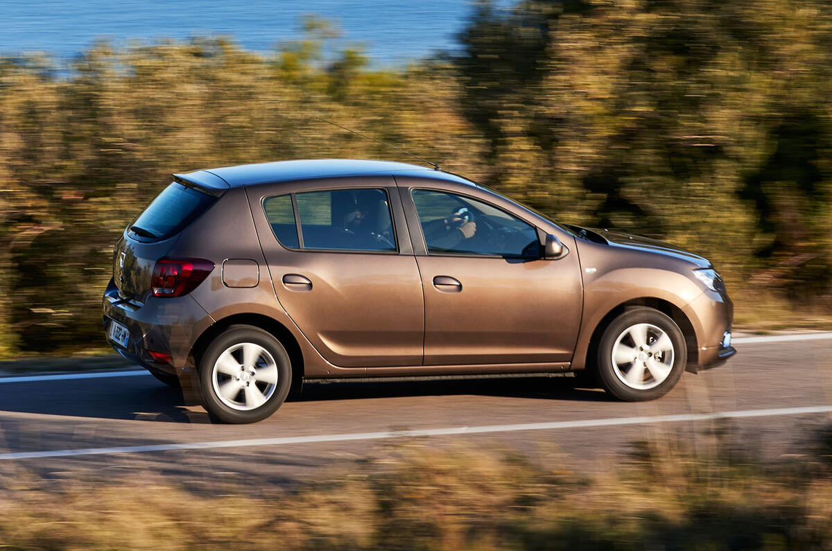 New Dacia Sandero 1 0 Sce Essential 5dr Stoneacre
