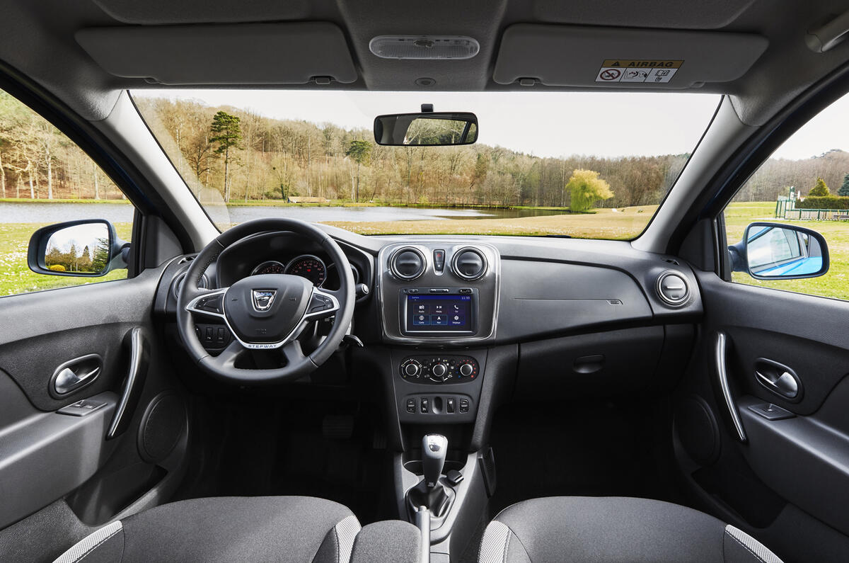 New Dacia Logan Mcv Stepway On Sale Now Priced From 11 495 Autocar