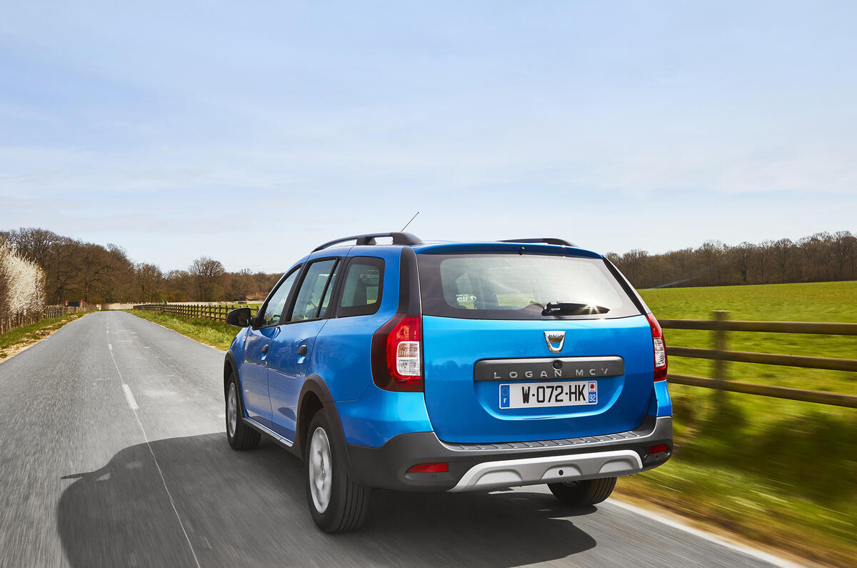 Preţuri Dacia Logan Mcv In Romania De La 7790 De Euro Cu Tva Pentru