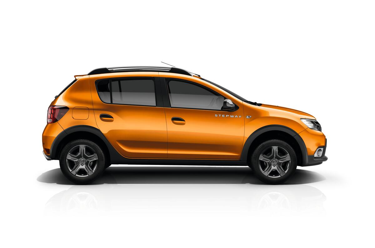 Dacia Introduces Top Spec Se Summit To Suv Range Autocar