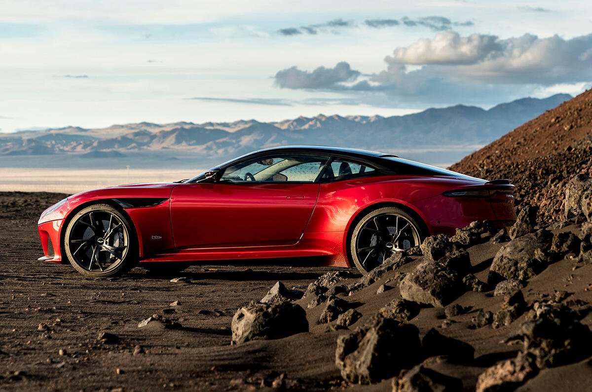 2018 Aston Martin Dbs Superleggera Revealed As Ferrari 812