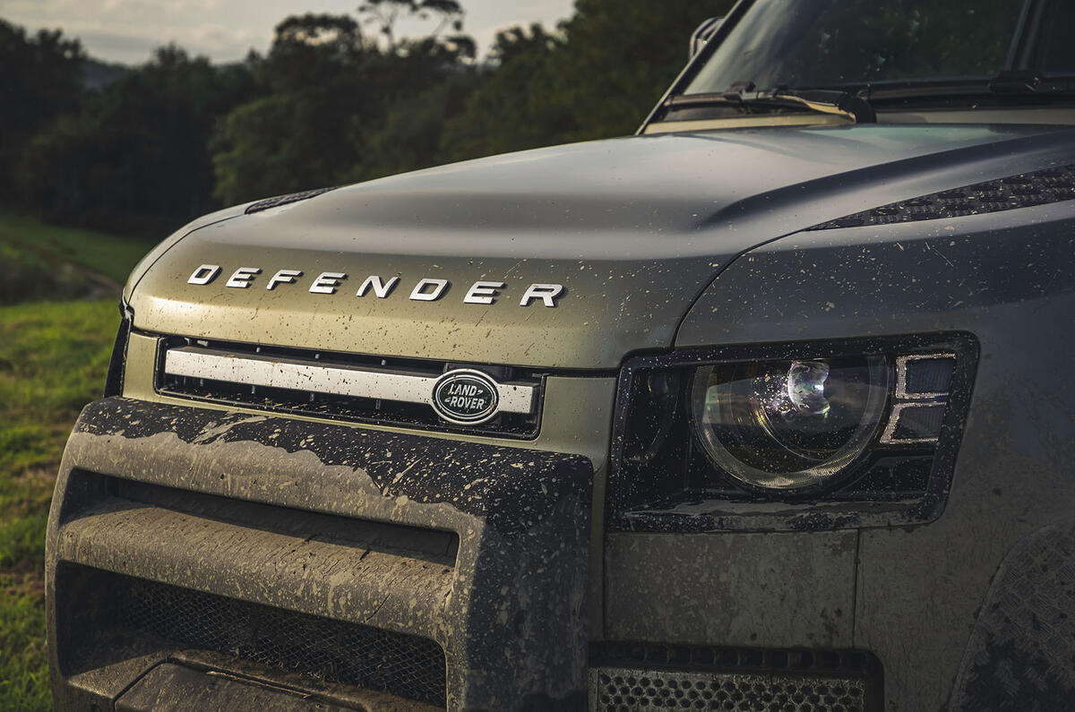 2020 Land Rover Defender reveal - front