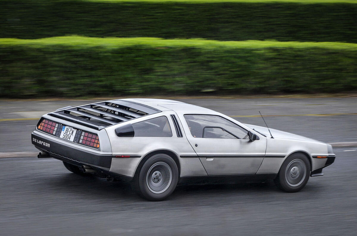 DeLorean DMC-12
