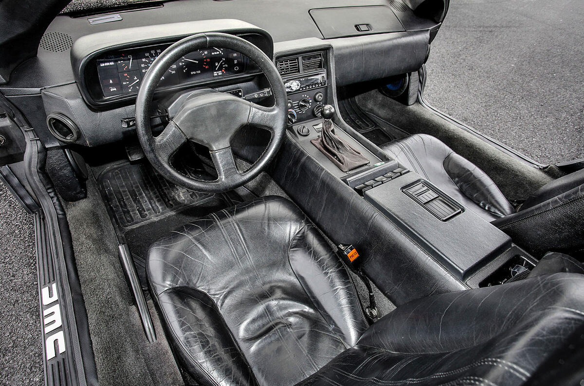 DeLorean DMC-12