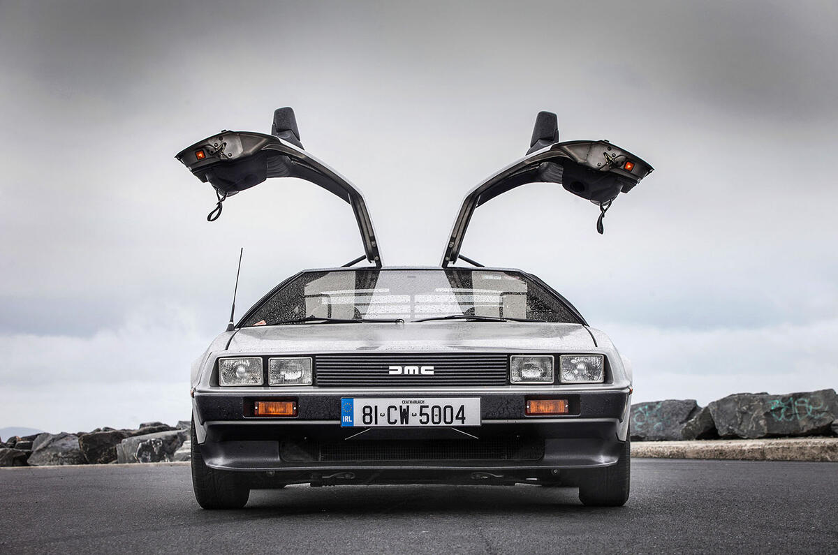 DeLorean DMC-12