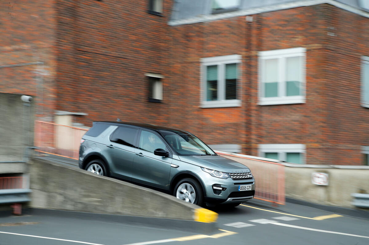 Land Rover Discovery Sport