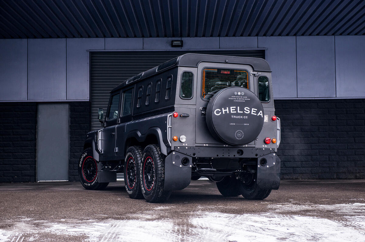 Chelsea Truck Company 6X6 Civilian Carrier launches Autocar