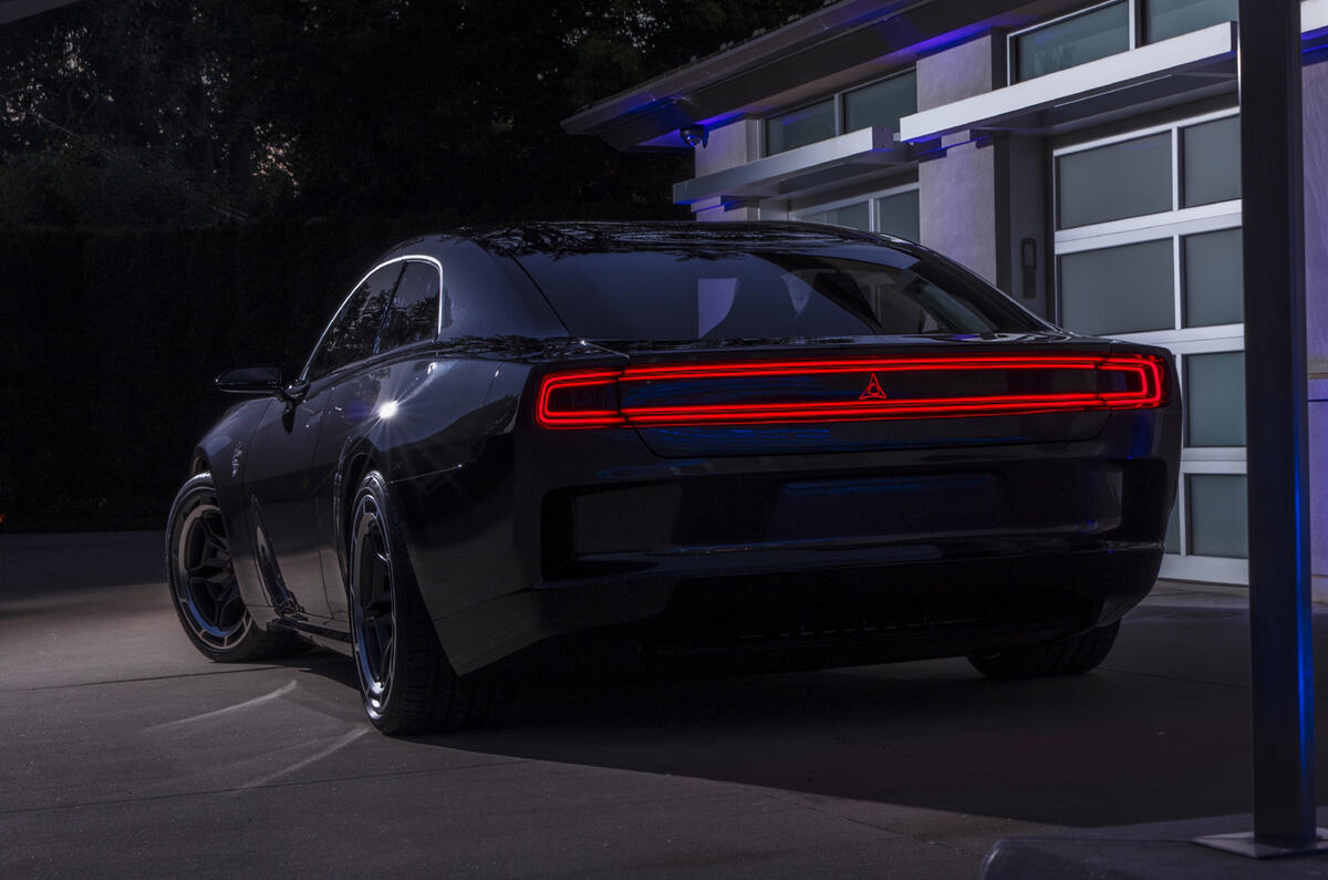 Dodge Charger Daytona SRT