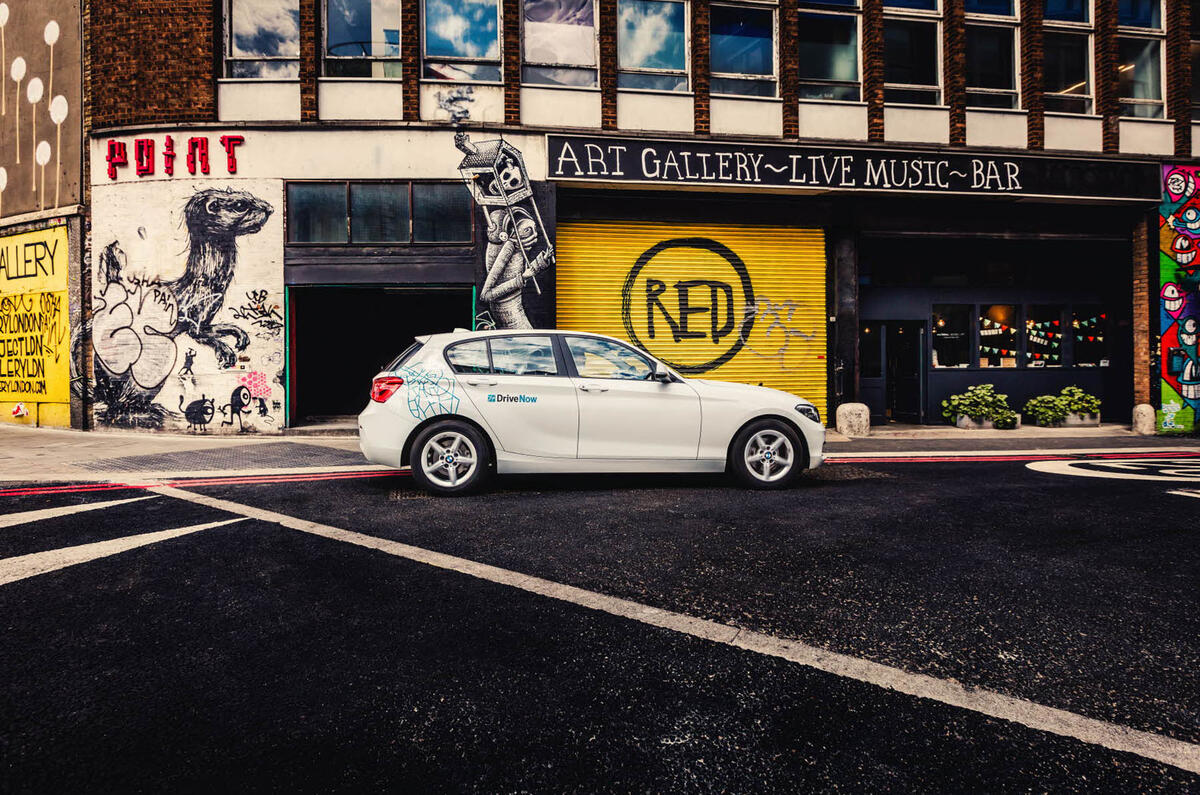 BMW, Daimler to invest $1.13 billion in venture to rival Uber