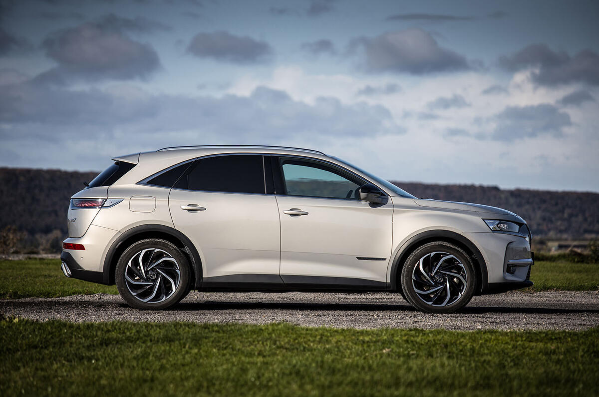 DS 7 Crossback E-Tense 2019 first drive review - static side