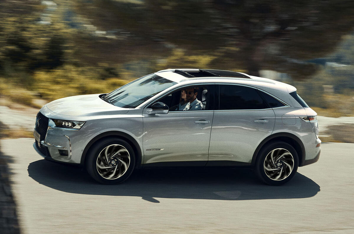 Ds 7 Crossback E Tense Revealed As Volvo Xc60 T8 Rival