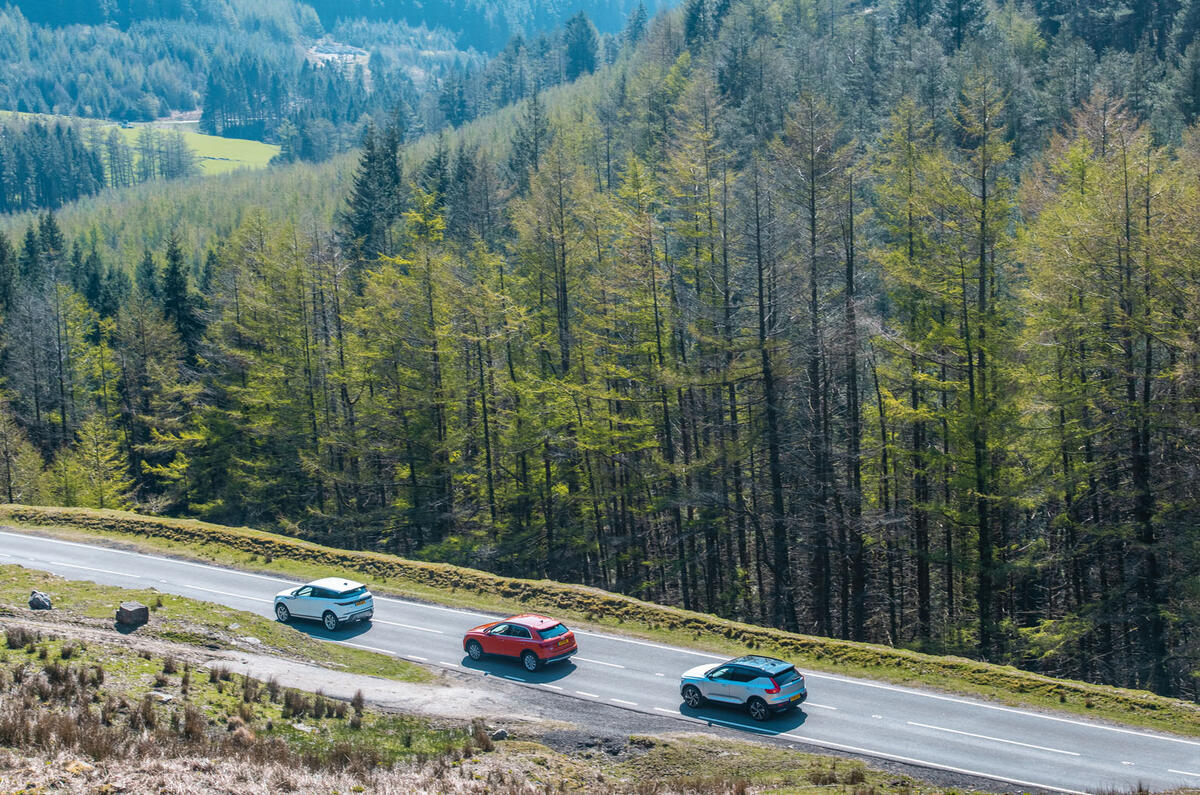 Range Rover Evoque vs Audi Q3 vs Volvo XC40 vs Lexus UX