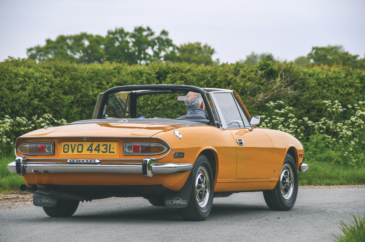 1972 Triumph Stag - cornering rear