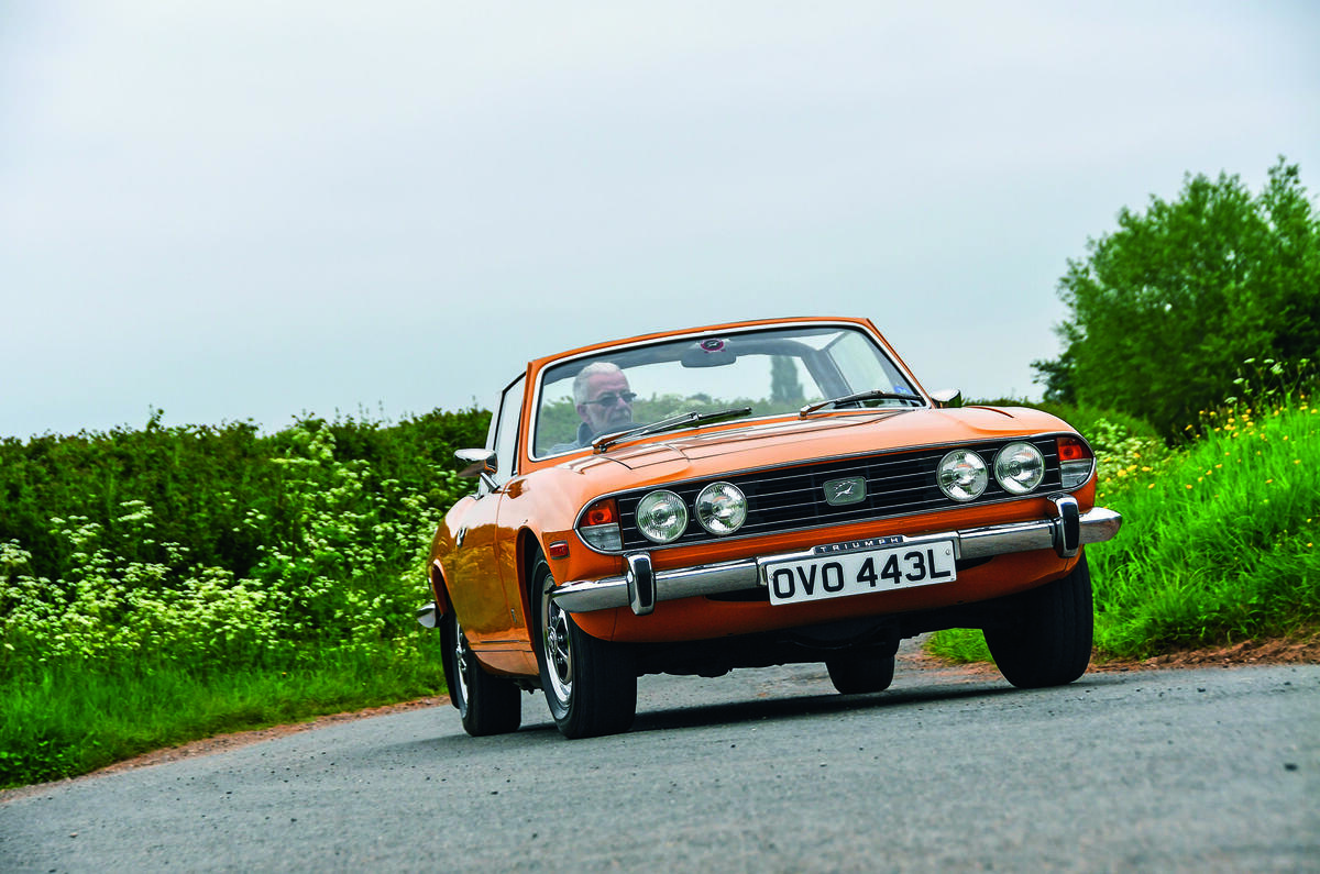 1972 Triumph Stag - cornering front