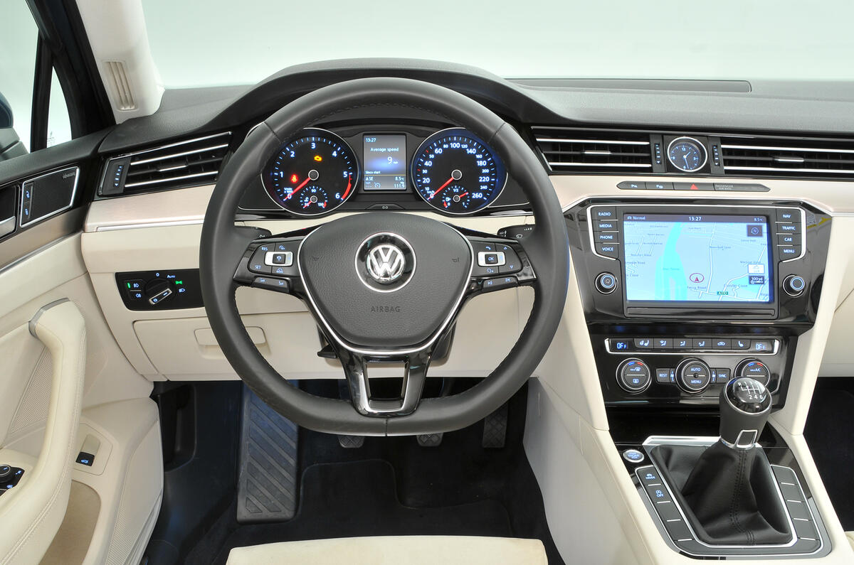 2015 Volkswagen Passat 2 0 Tdi 150 Gt Review Review Autocar