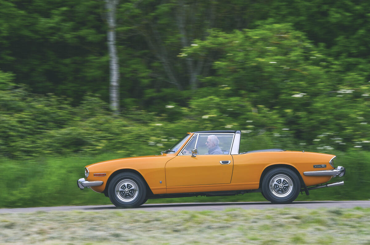 1972 Triumph Stag - side