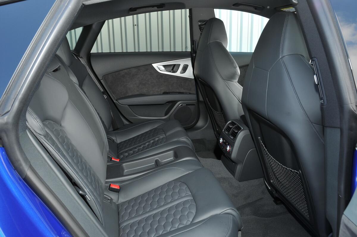 audi rs7 seats