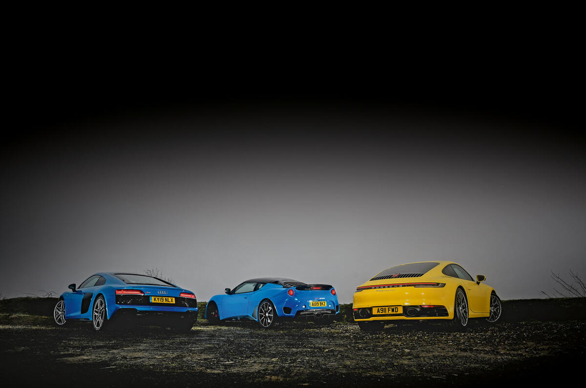 Porsche 911 vs Audi R8 V10 Coupé vs Lotus Evora GT410
