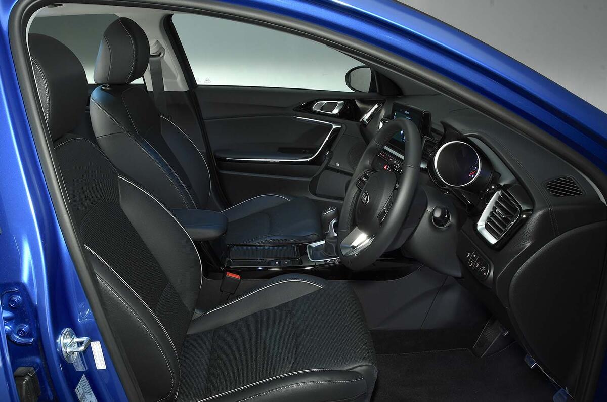 Kia Ceed 1 4 T Gdi First Edition Review Autocar