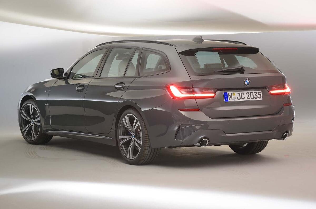 2019 BMW 3 Series Touring press pictures