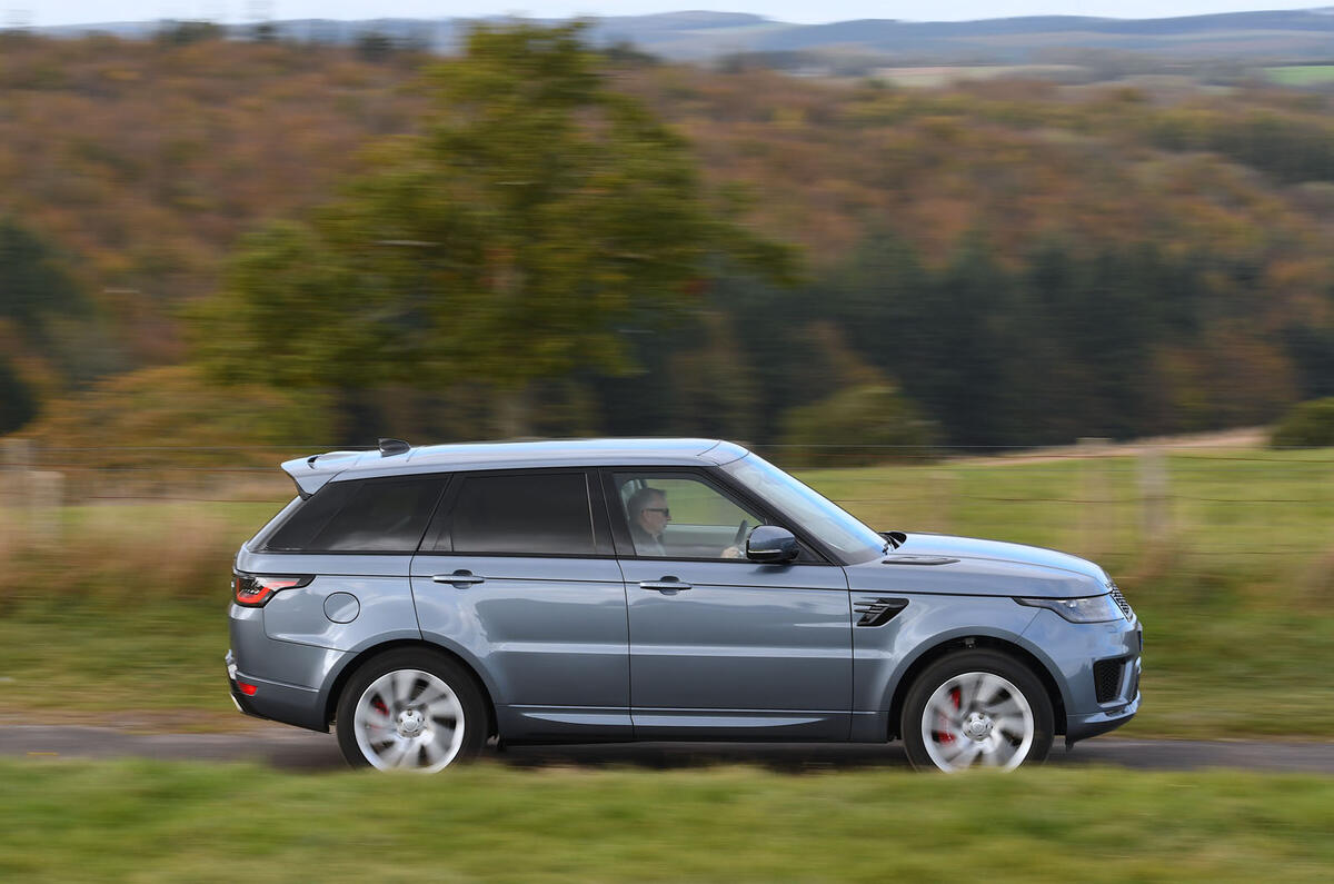 2018 Land Rover Range Rover Sport side profile