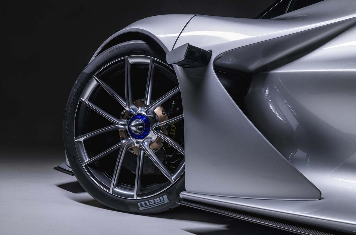 Lotus Evija revealed - studio shoot