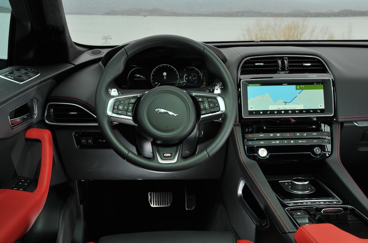 2016 Jaguar F-Pace 3.0 V6 review | Autocar 2016 Jaguar F-Pace 3.0 V6 review | Autocar