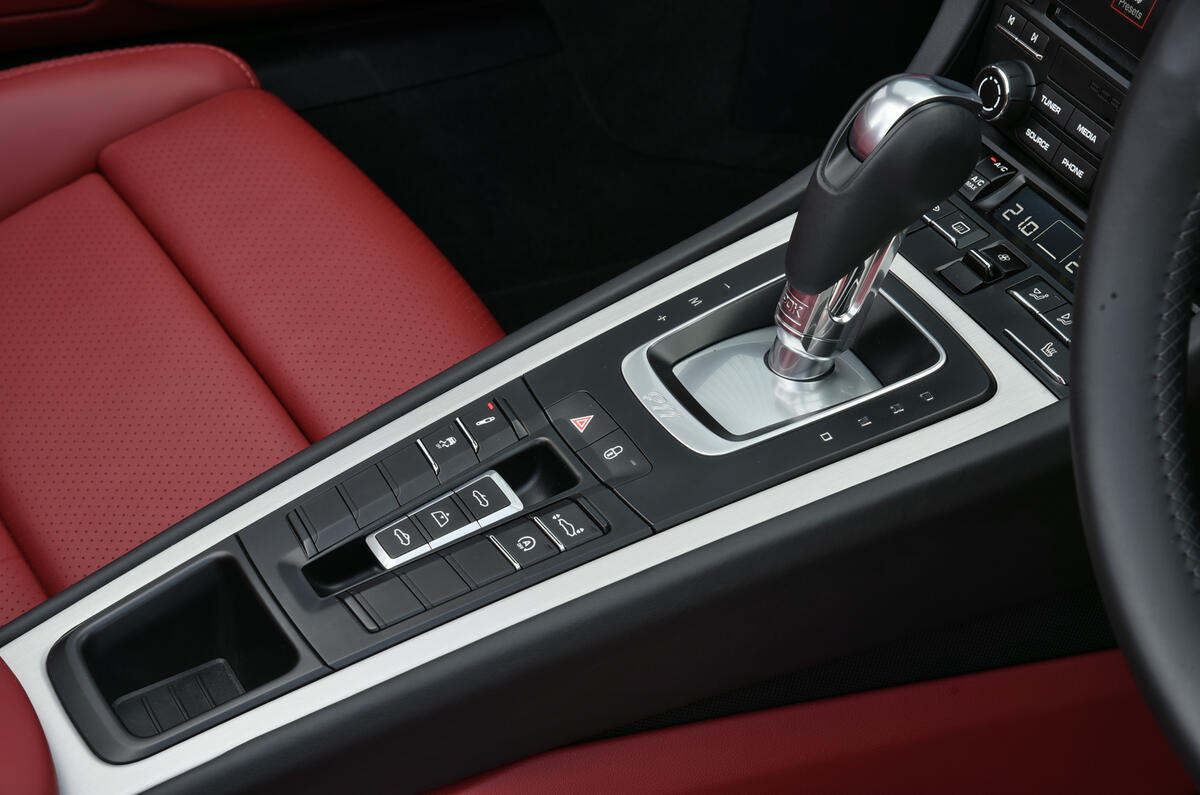 Porsche 911 Turbo PDK gearbox