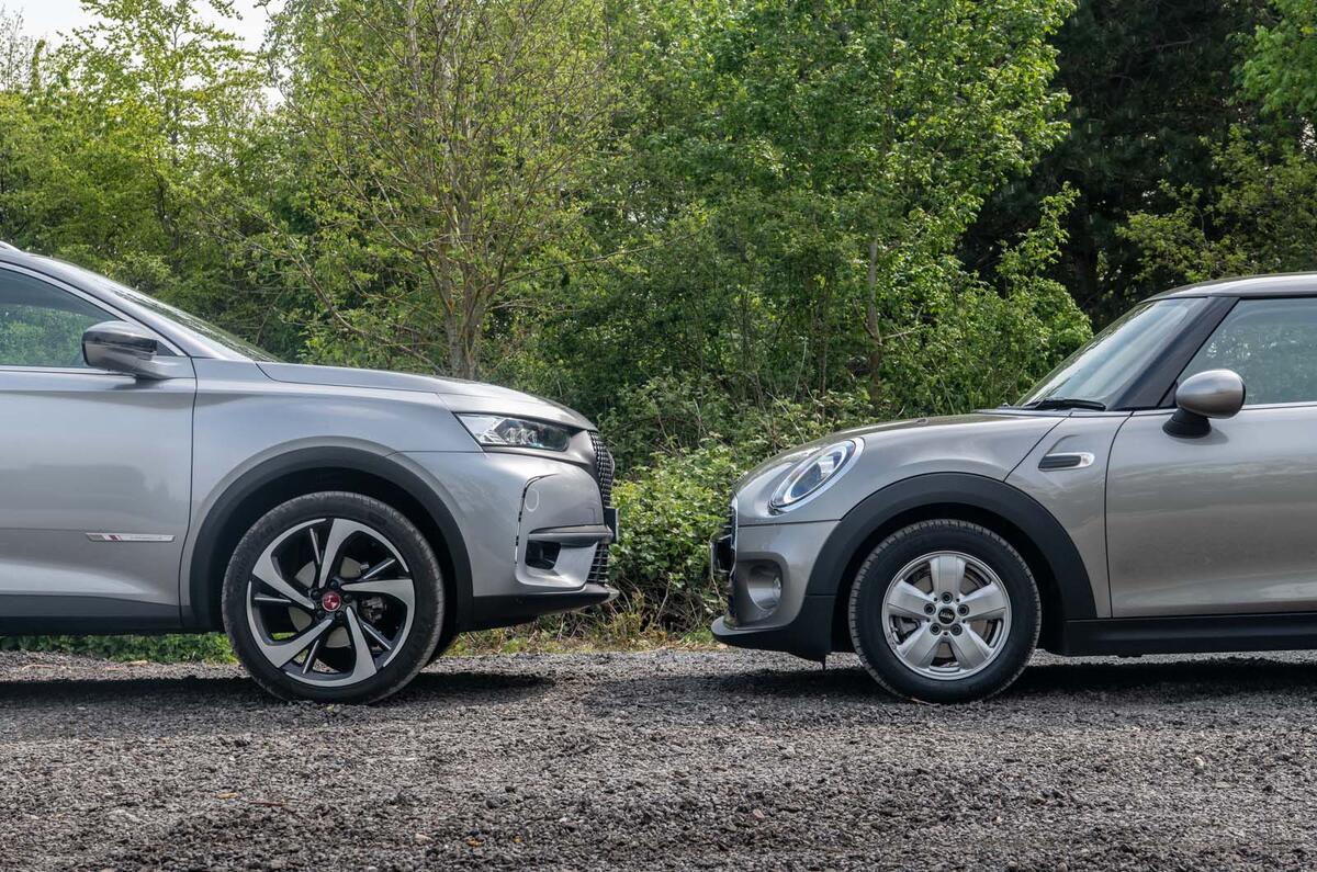 DS 7 Crossback vs Mini Cooper