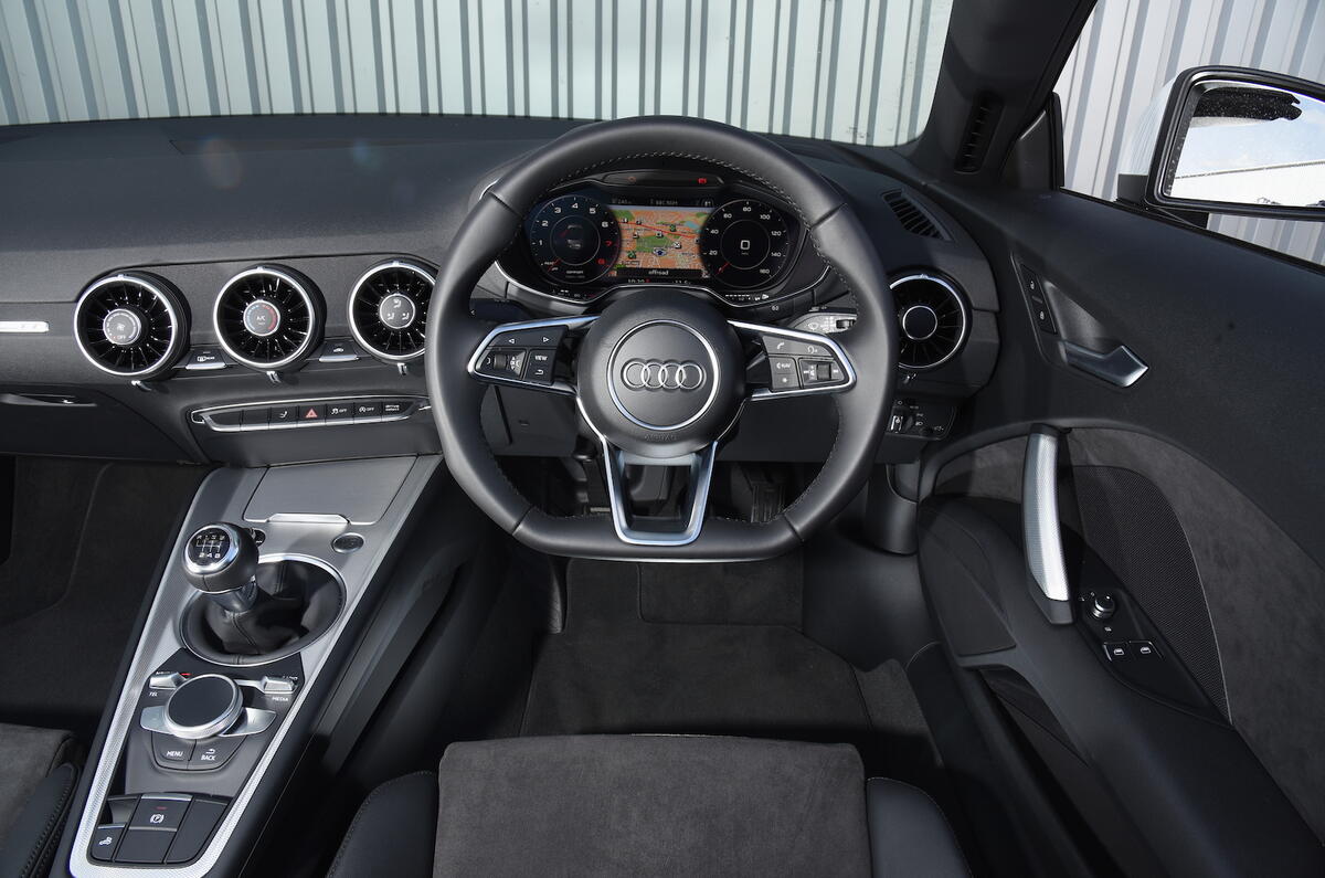 Audi TT Sport interior