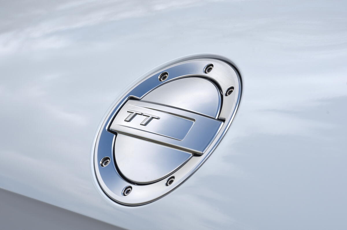 2016 Audi TT Roadster 1.8 TFSI Sport first drive Autocar