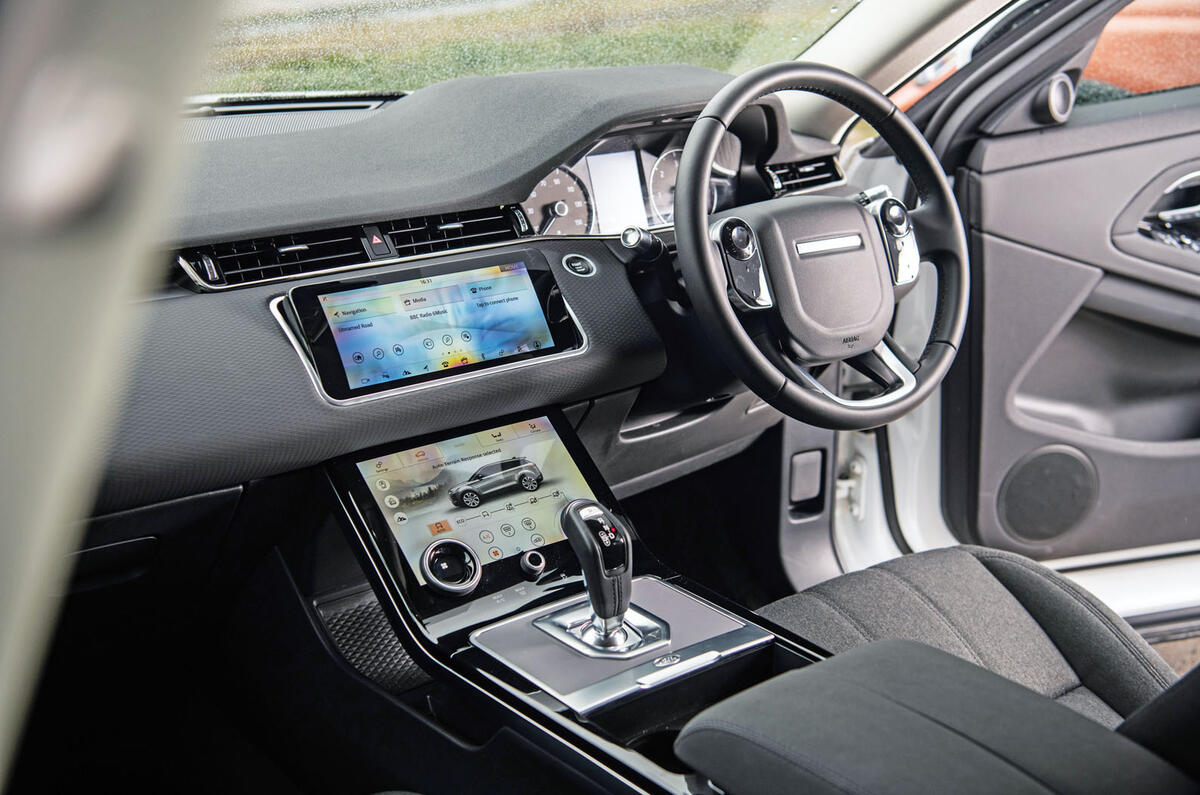 Range Rover Evoque vs Audi Q3 vs Volvo XC40 vs Lexus UX