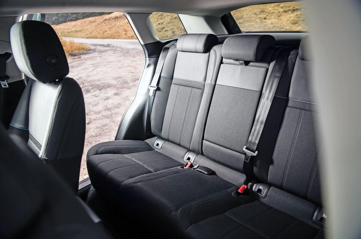 Range Rover Evoque vs Audi Q3 vs Volvo XC40 vs Lexus UX