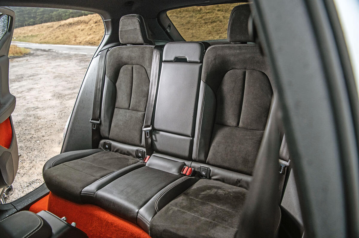 Range Rover Evoque vs Audi Q3 vs Volvo XC40 vs Lexus UX