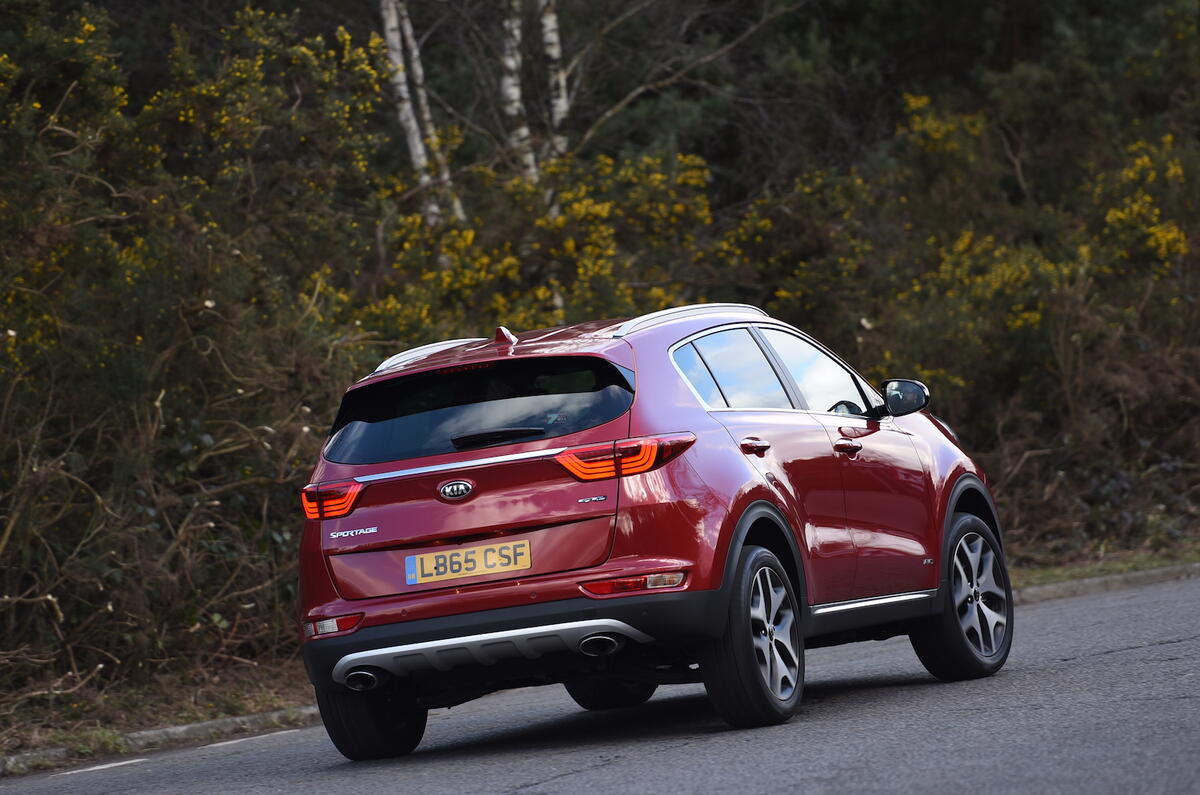 2016 Kia Sportage 1 6 T Gdi Gt Line Uk Review Review Autocar