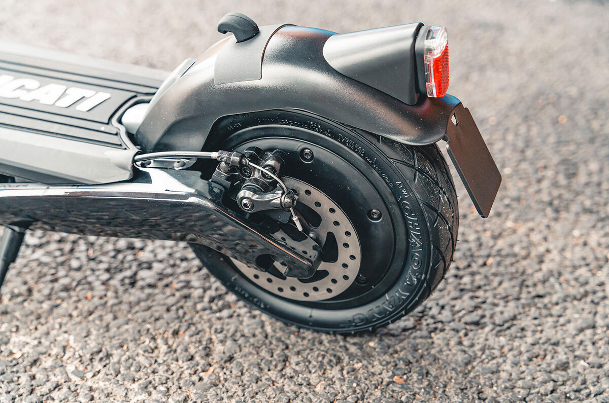 اسکوتر دوکاتی 5