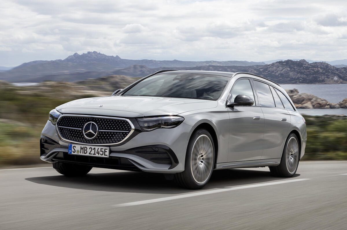 E Class Estate front lead