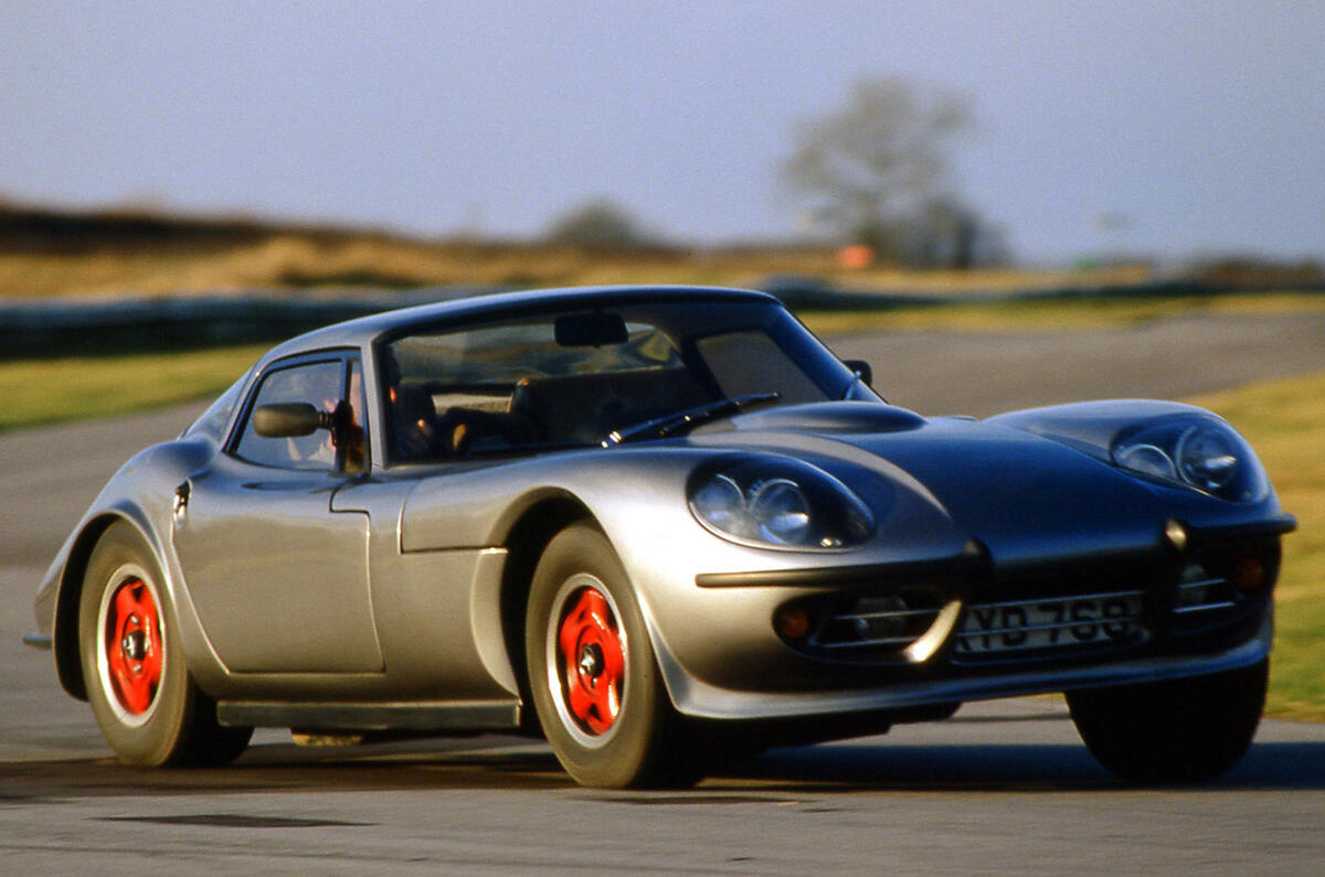 Autocar's name that car model quiz easy Autocar