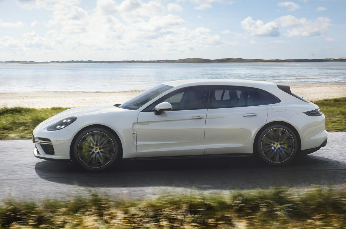 671bhp Porsche Panamera Sport Turismo Turbo S E Hybrid Launched