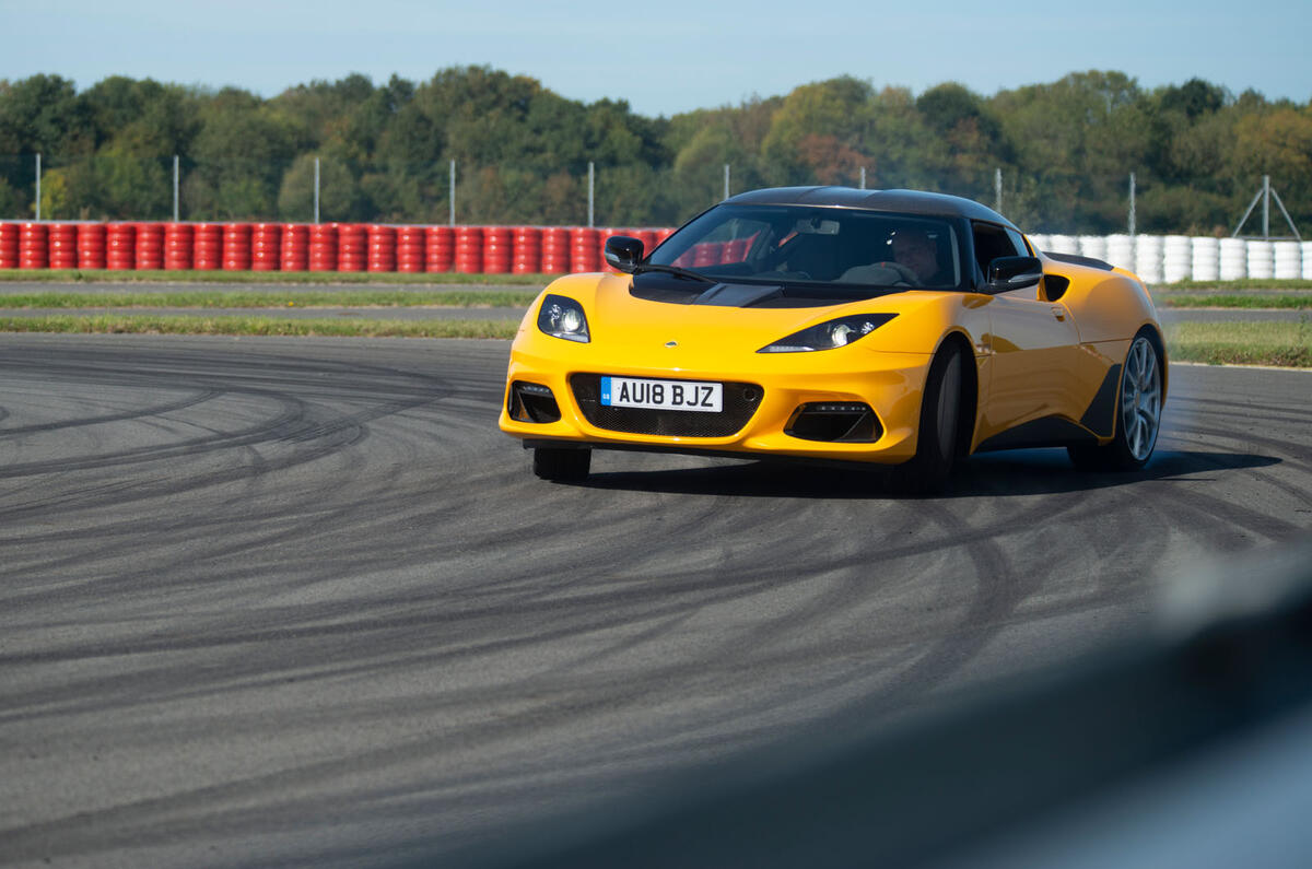Lotus Evora