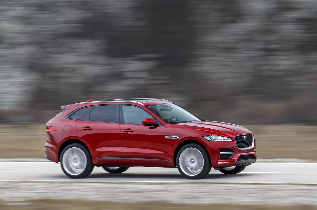 Jaguar f pace 2016