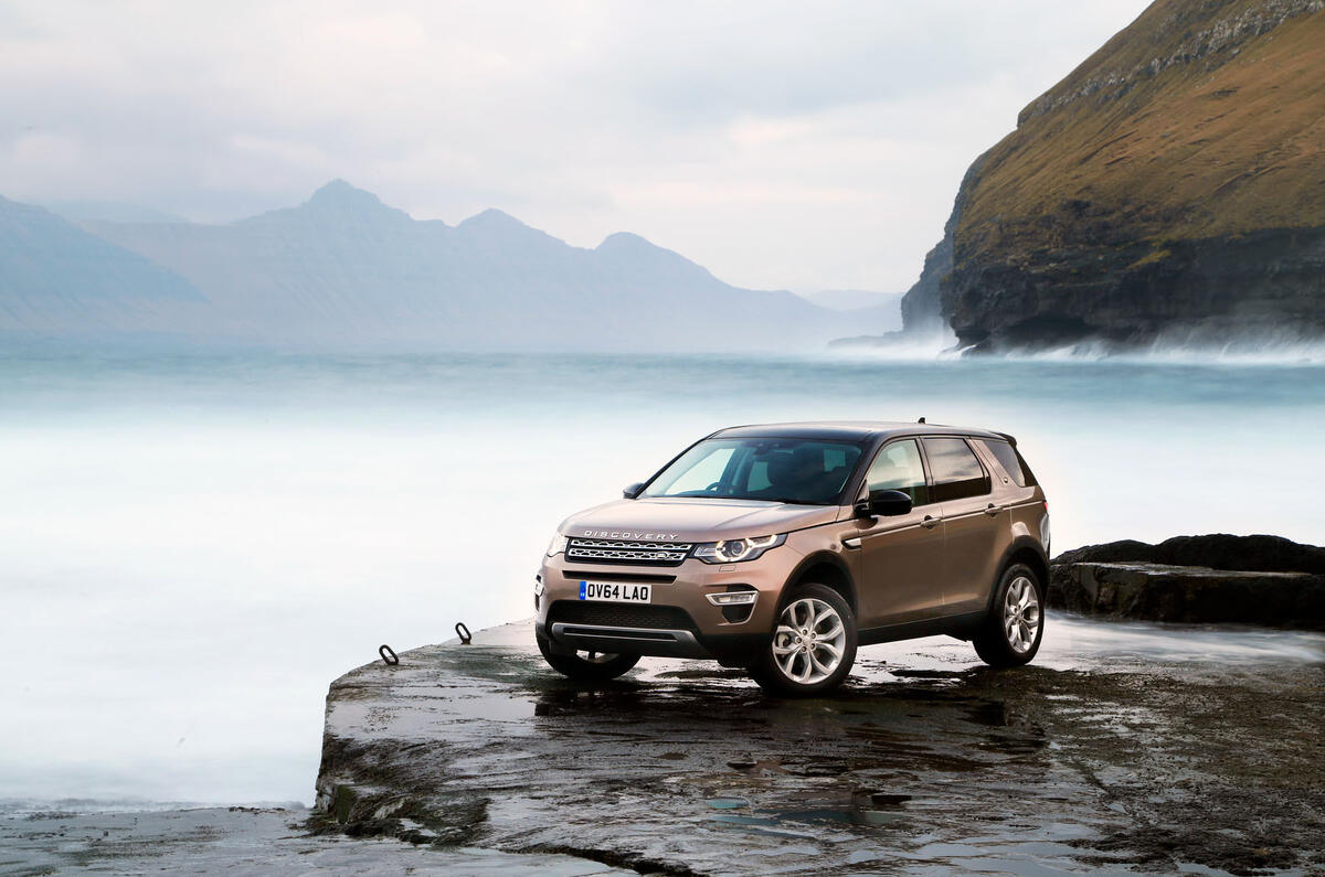 should i buy a discovery sport