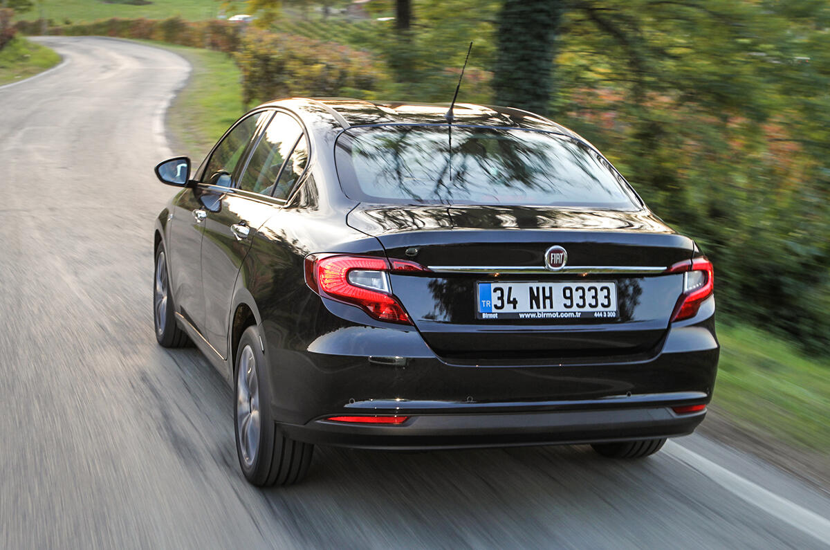 2016 Fiat Tipo 1 6 110 Multijet Ii Review Review Autocar