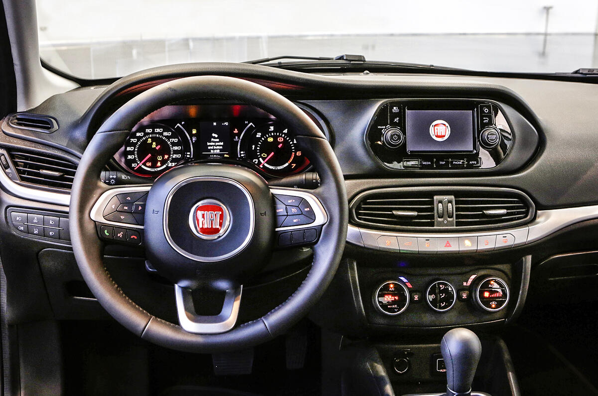 2016 Fiat Tipo 1 6 110 Multijet Ii Review Review Autocar