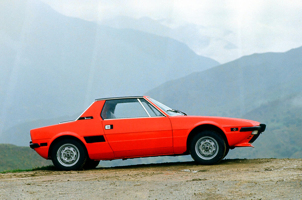 Fiat X1/9