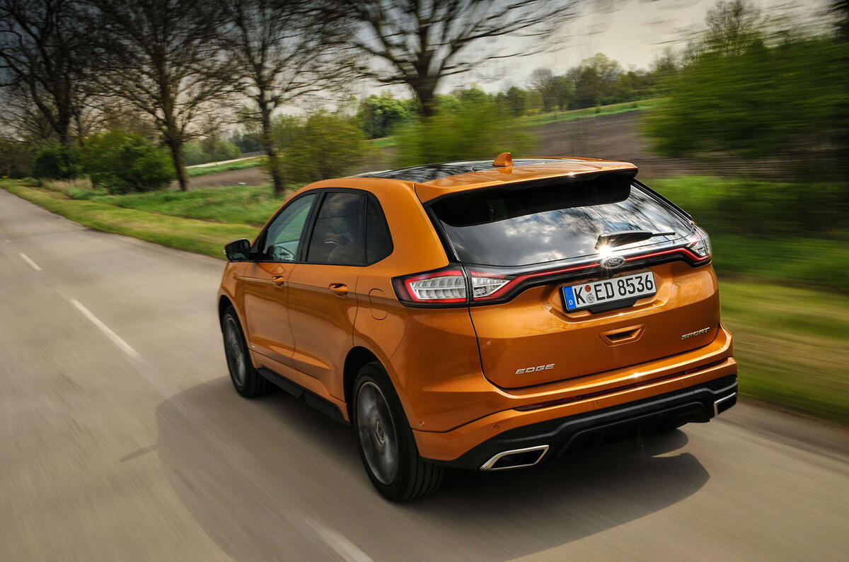 Ford Edge rear