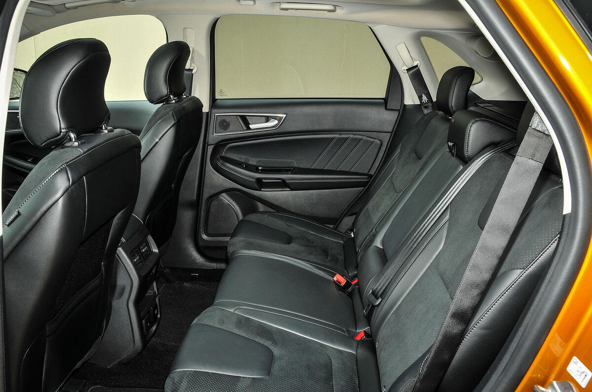 Ford Edge rear seats