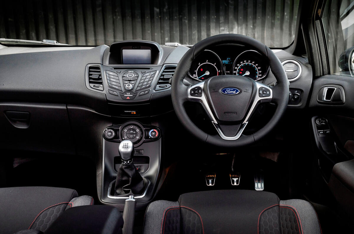 2016 Ford Fiesta 1 0 Ecoboost 100 St Line Review Review