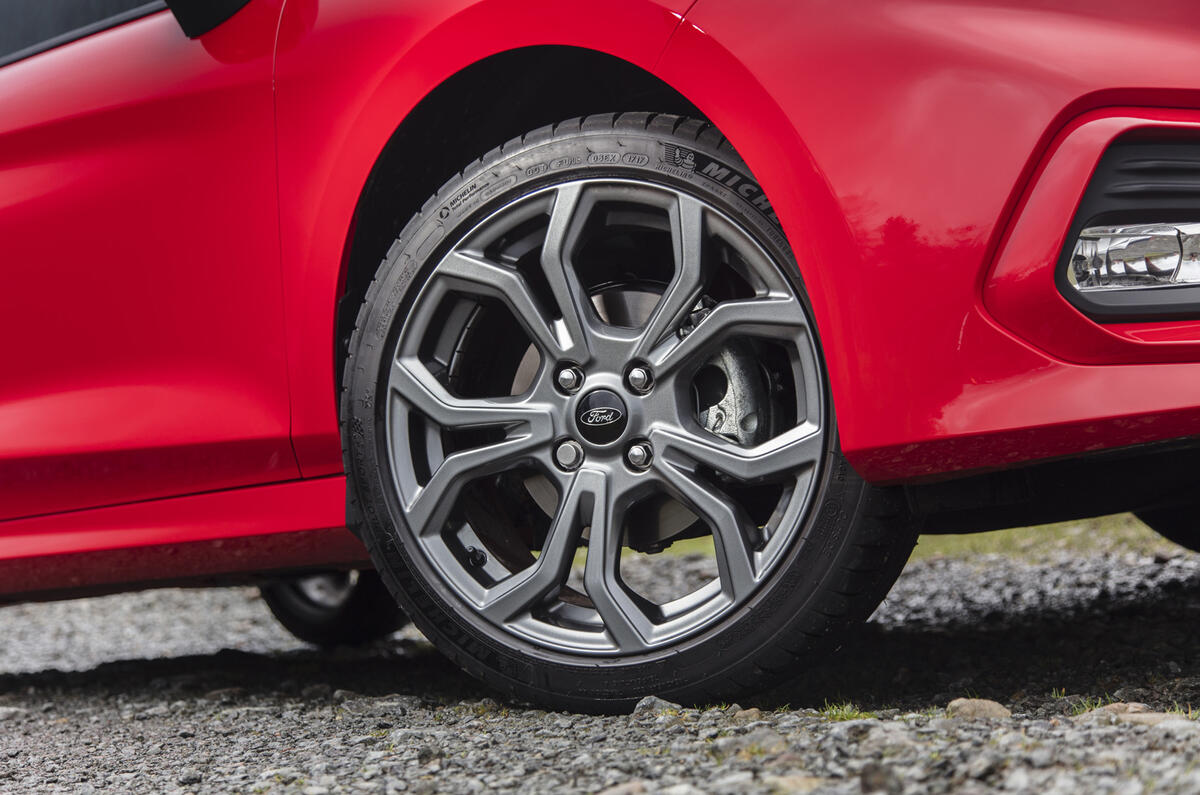 Ford Fiesta St Line X 2017 Review Autocar Co Uk