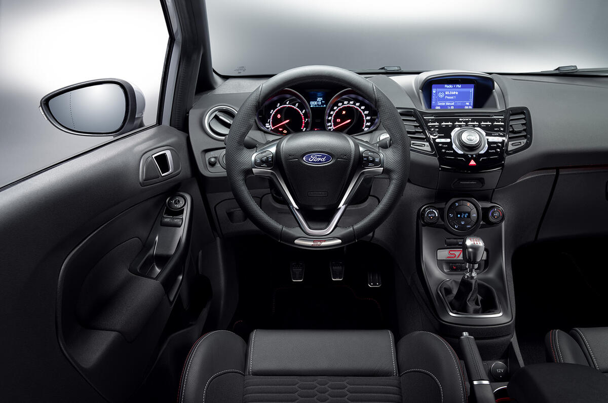 2017 Ford Fiesta Gets New Styling And More Customization Options